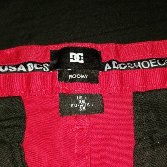DC Men's shorts - Picture 4 of 4